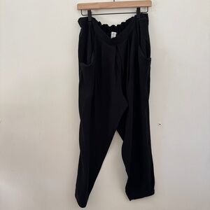 Eileen Fisher Black 100% silk Trousers